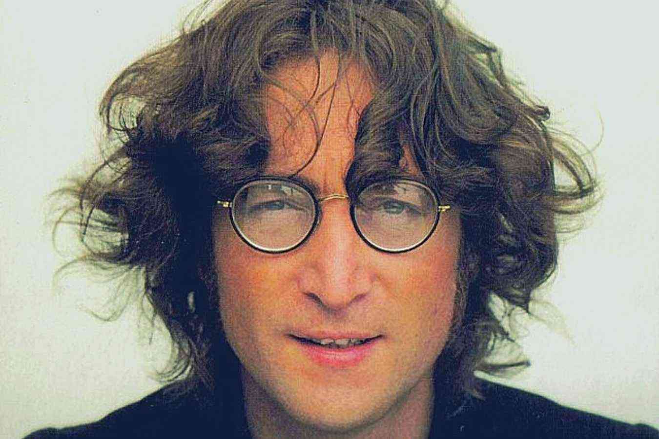 https://www.google.com/url?sa=i&url=https%3A%2F%2Fit.wikipedia.org%2Fwiki%2FJohn_Lennon&psig=AOvVaw0WHgZ4iuNeNdxTqYpRk3id&ust=1684161098233000&source=images&cd=vfe&ved=0CBMQjhxqFwoTCNC3hJWD9f4CFQAAAAAdAAAAABAD